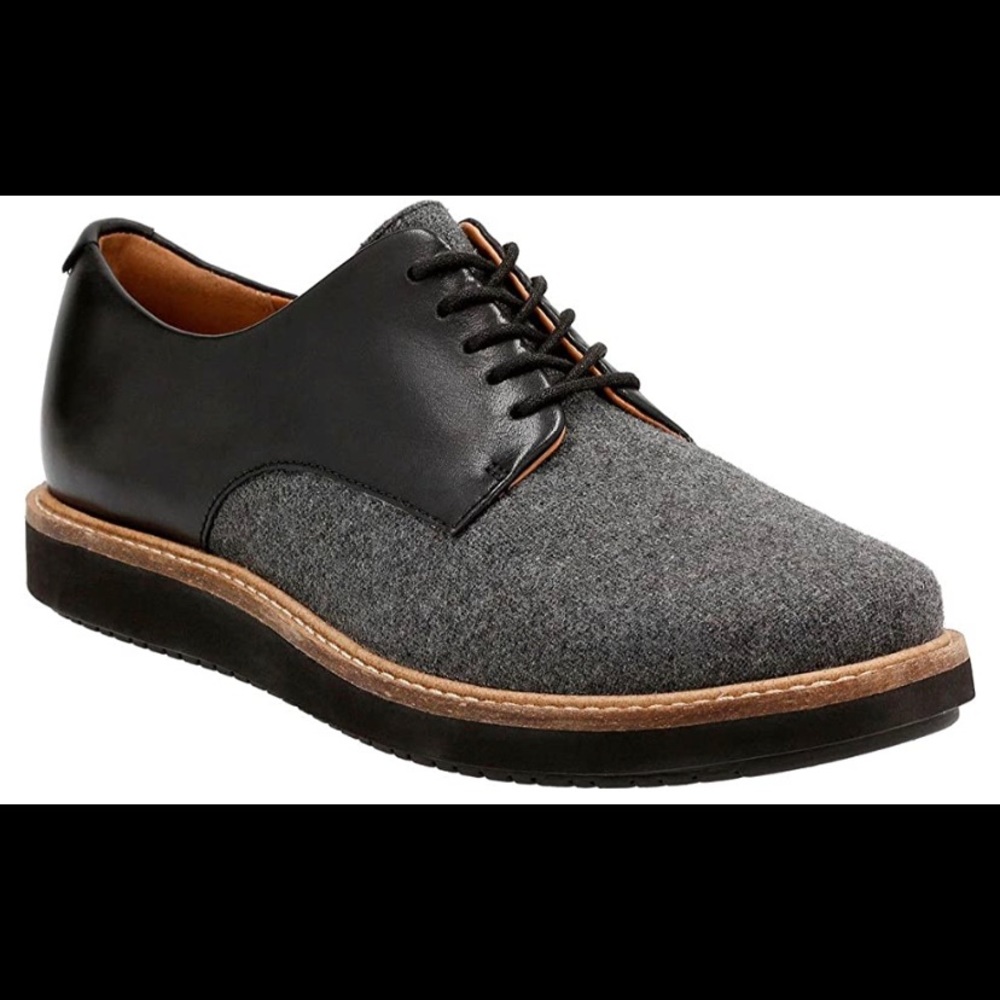 Clarks artisan leather Oxford shoes 9.5